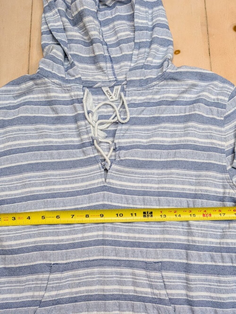Roxy Blue White Striped Hooded Baja Pullover Hoodie Women's Medium 100% Cotton - Picture 11 of 12